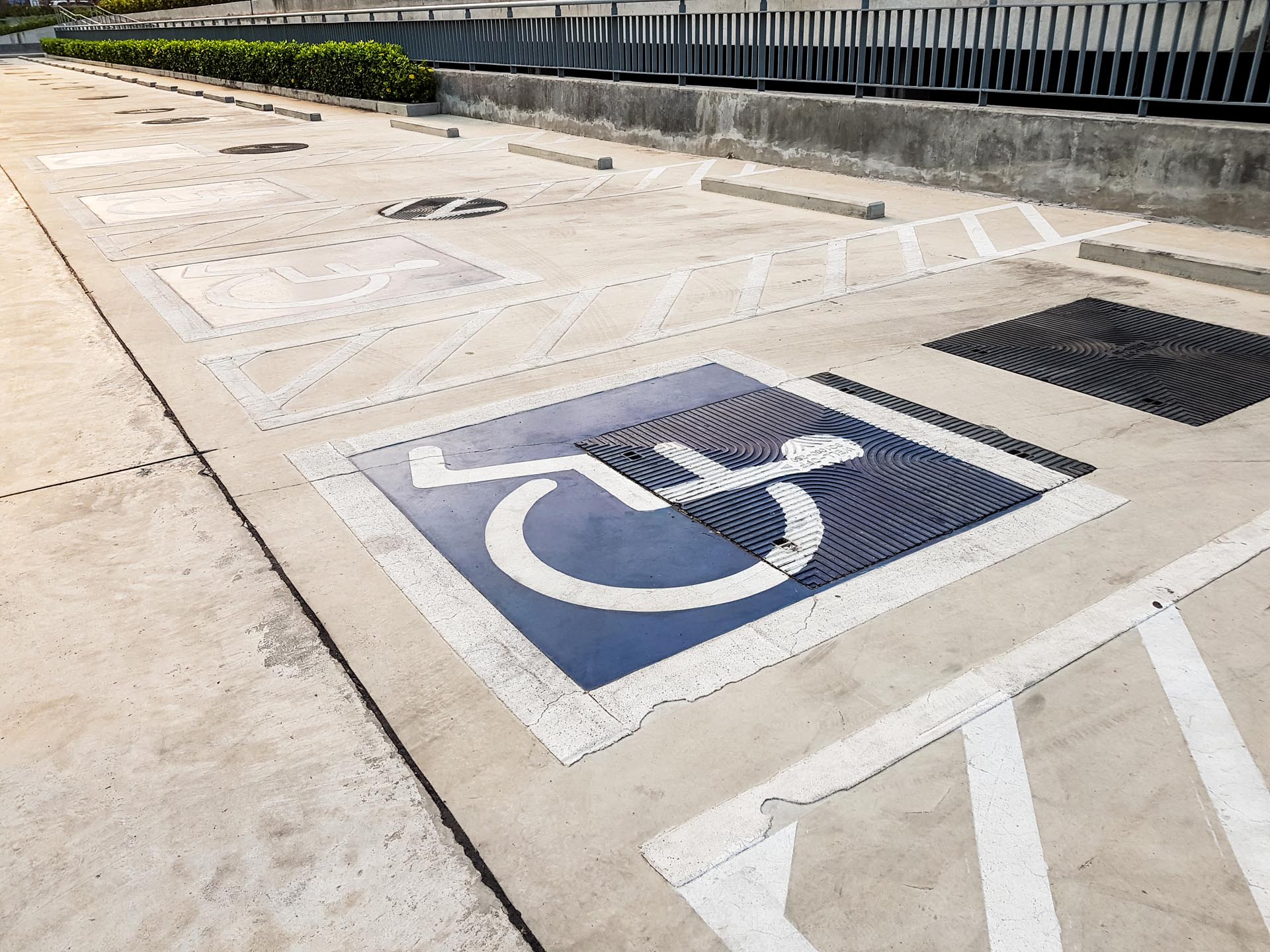International handicapped (wheelchair) or Disabled parking symbol